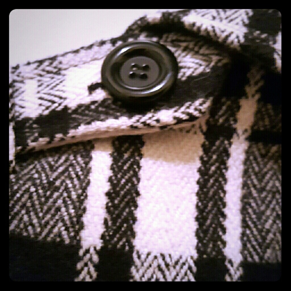 PERFECT classy, quality peacoat by Forever 21
